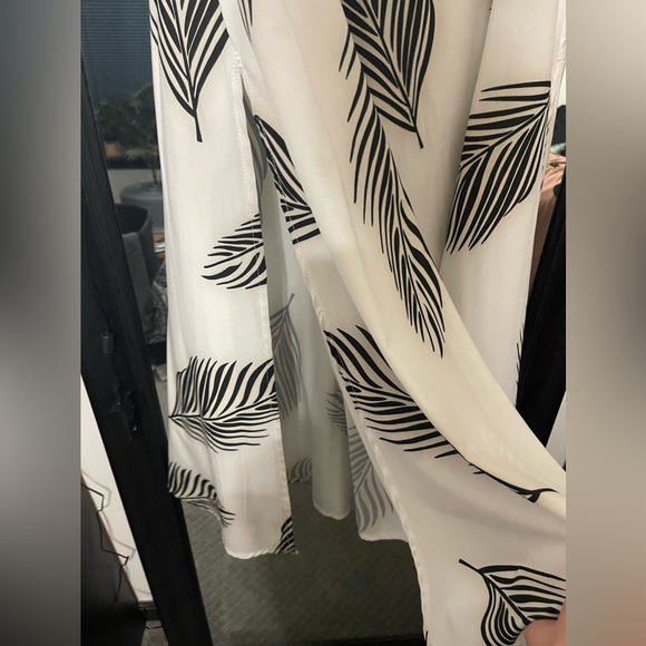 Fun Flowy Skirt - Picture 4 of 5